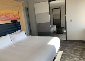 Aloft by Marriott Columbus Westerville 4