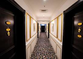 Luxe Avenue Hotel 2