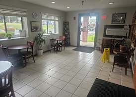 Super 8 by Wyndham Massena NY 3