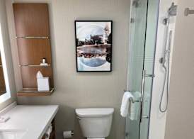 Delta Hotels by Marriott Allentown Lehigh Valley 4