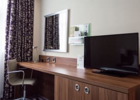 Holiday Inn LEEDS - GARFORTH by IHG 3