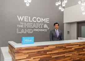 Hampton Inn & Suites by Hilton Toronto Downtown 4