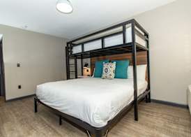 Magnolia Tree Hotel - Near Anaheim Convention Center 5