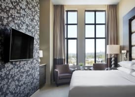Delta Hotels by Marriott Burnaby Conference Centre 4