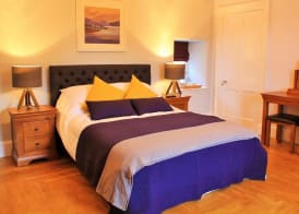 Tirindrish House B&B 4