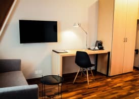 Royal Hotel - Urban Living 2