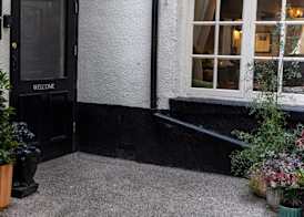 Black Lion Hotel Richmond 2