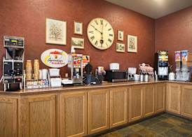 Super 8 by Wyndham Troy 2