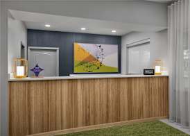 Spark by Hilton Washington Meadowlands Blvd 5