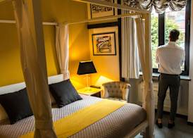 Snob Luxury Suite 2