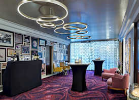 The Del Monte Lodge Renaissance Rochester Hotel & Spa 4