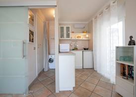 Nido Belvedere AC and Lake View - Happy Rentals 3