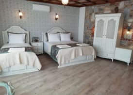 Celsus Boutique Hotel 3