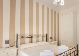 Anita Apartment 5