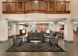 Wingate by Wyndham Cincinnati Blue Ash 2