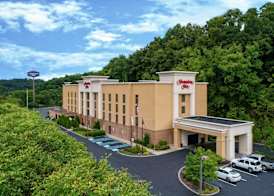 Hampton Inn Cambridge 2