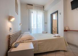 HOTEL JOHN 3