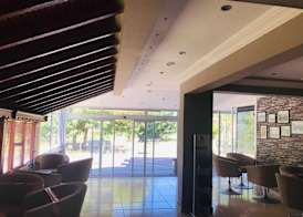 Boss 2 Hotel 4
