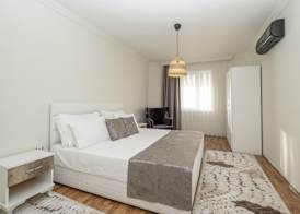 Wolf Suites 5