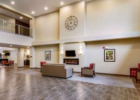 Comfort Suites Wooster near University Campus 3