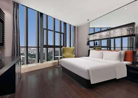 Ramada by Wyndham Zhenjiang Dagang New District 4