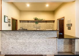 Quality Inn & Suites East Troy I-43 5