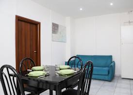 Napoli Centrale Budget Apartment 5