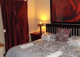 Old Mill Lodge, Seasonal Working Ostrich Farm & Restaurant, Oudtshoorn 3
