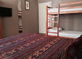 Nobel Hostel Guesthouse 4