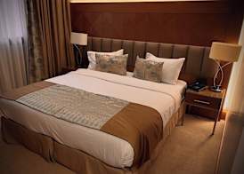 SYM Hôtel 5