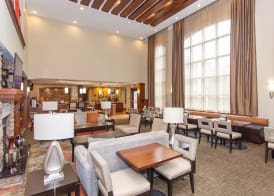 Staybridge Suites BOWLING GREEN by IHG 4