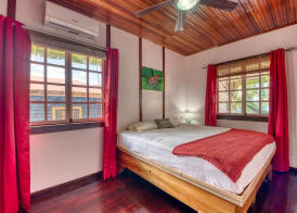 Lula's Bed & Breakfast 2