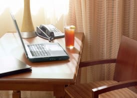 Country Inn & Suites by Radisson, Cedar Rapids Airport, IA 3