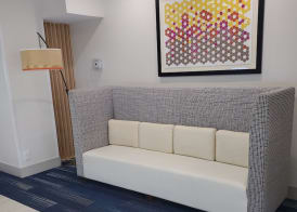 Holiday Inn Express & Suites SAN ANTONIO WEST-SEAWORLD AREA by IHG 2