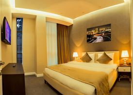 Aksent Hotel 4