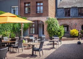 Logis Hôtel & Restaurant - Les Hauts de Montreuil 4