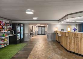 Spark by Hilton Sarasota Siesta Key Gateway 4