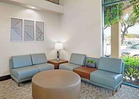 Best Western Plus Black Oak 2