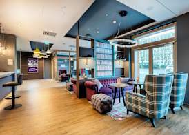 Premier Inn Wiesbaden City Centre 2