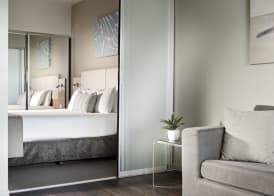 Grand Hotel and Apartments Townsville 4