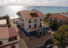 Sea Garden Hotel 5