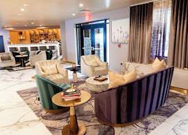 Iris Hotel Boston 4