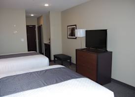 Best Western Plus Lacombe Inn & Suites 4