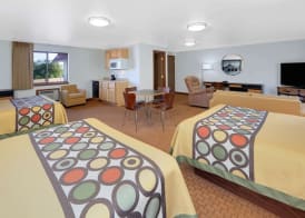 Super 8 by Wyndham Cody 3