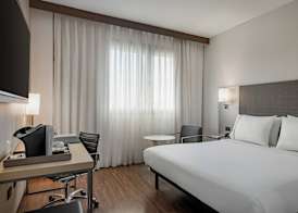 AC Hotel Bologna by Marriott 3