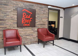 Red Roof Inn Batavia 5