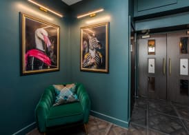 Stay Hotel 4