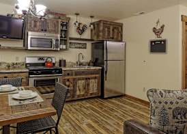 Cedar Glen Lodge 4