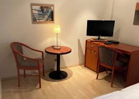 Passage 84 - Hotel & Café 3