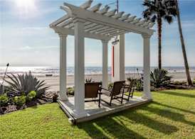 DoubleTree by Hilton Galveston Beach 3